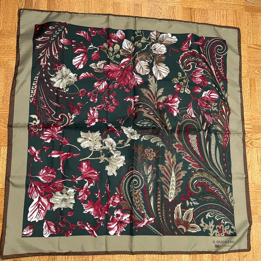 🌸 Floral Scarf in Red and Green (3 for $25)